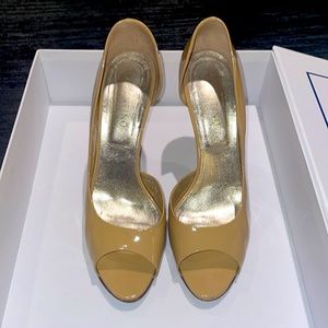 Valentino Nude Patent peep toe pump- authentic